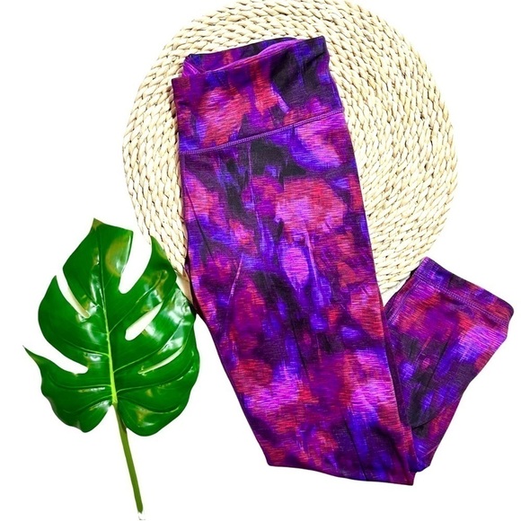 90 Degree By Reflex Pants - 90 Degree Reflex Purple Pink Printed Reversible Yoga Legging Capri Tight Small